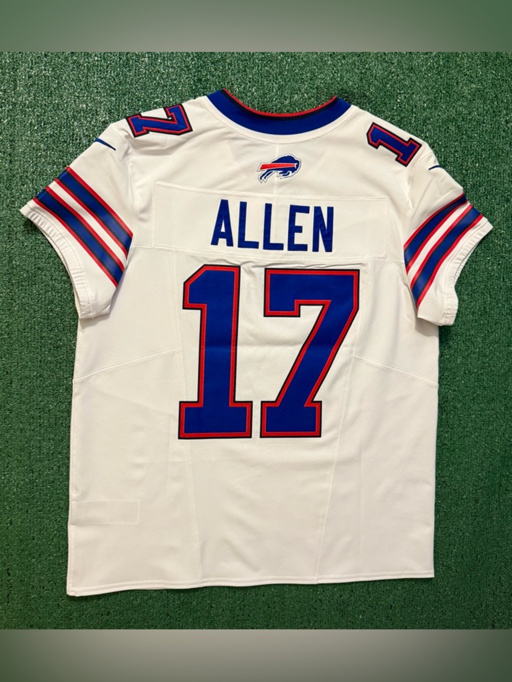 Authentic Josh Allen Buffalo Bills White Nike Vapor Fuse Elite Jerseys - Picture 4 of 10